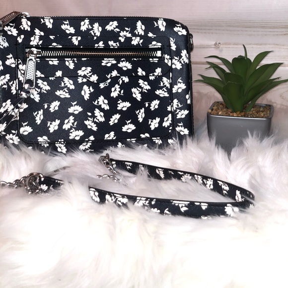 Rebecca Minkoff - Picture 3 of 4